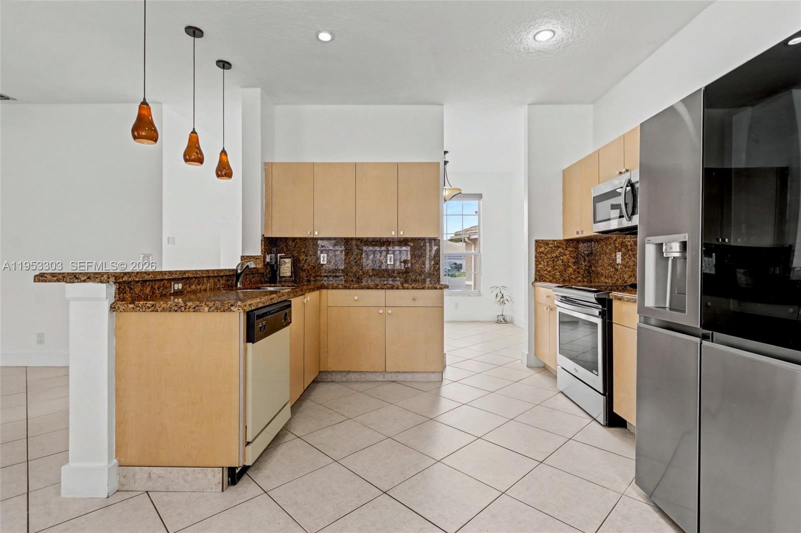 SILVER SHORES (PARCELS A - Residential