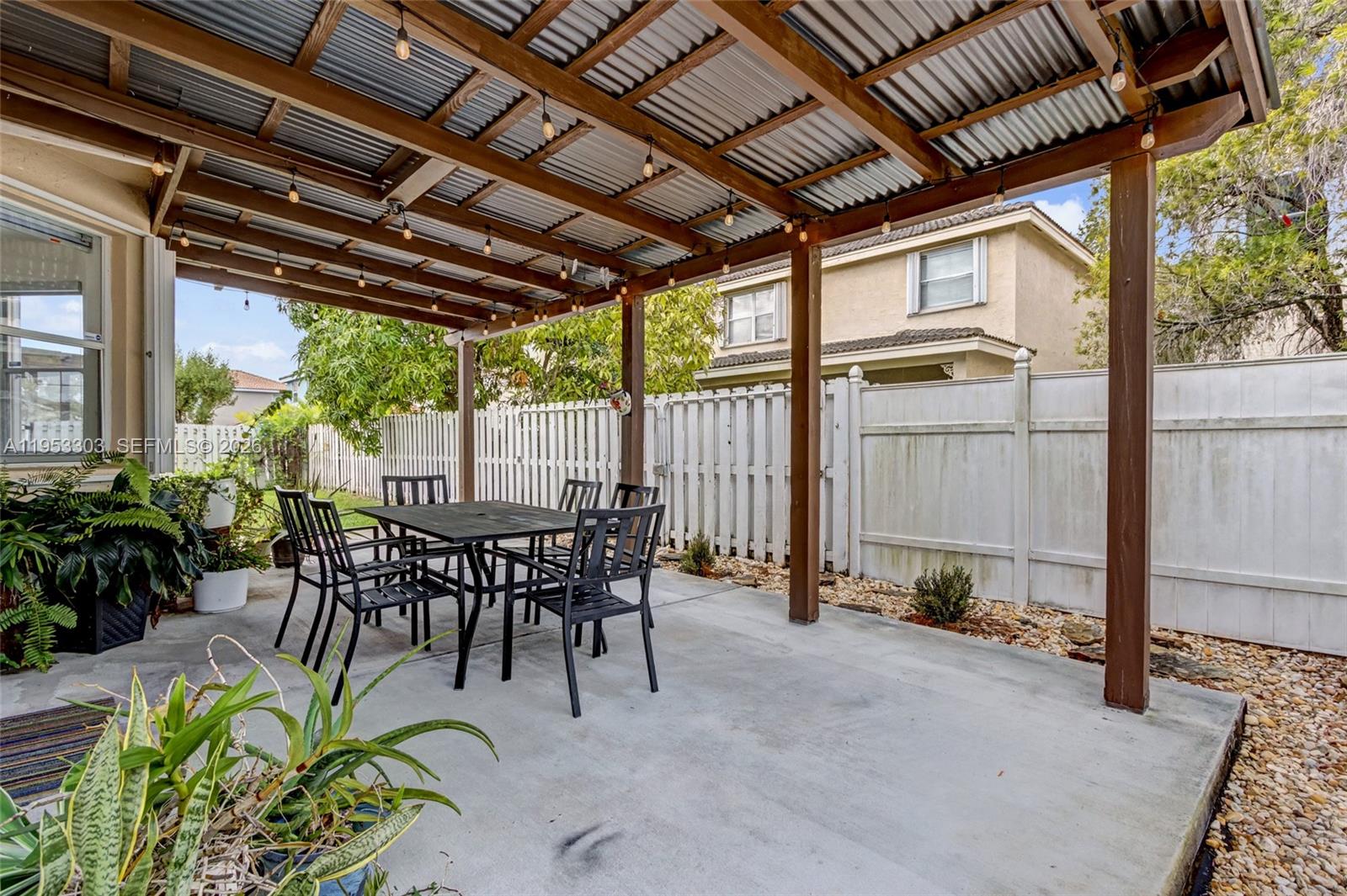 SILVER SHORES (PARCELS A - Residential