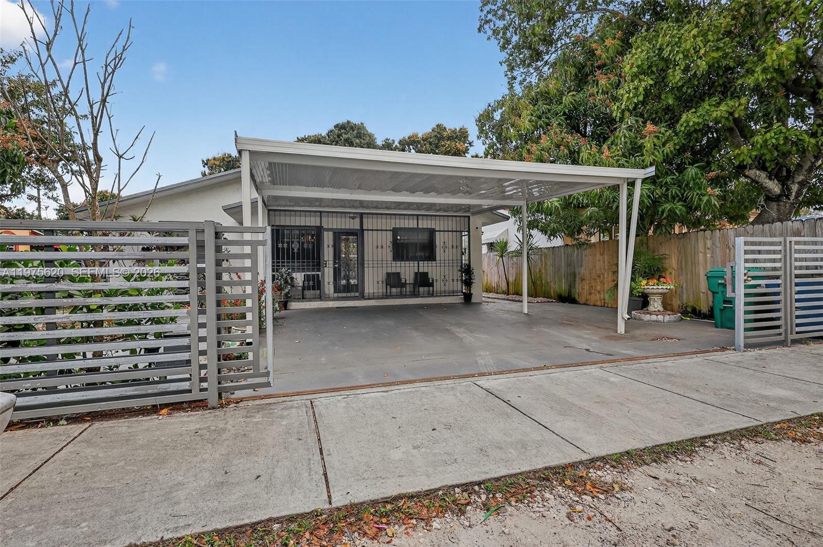 PINEWOOD PARK EXTENSION - Residential