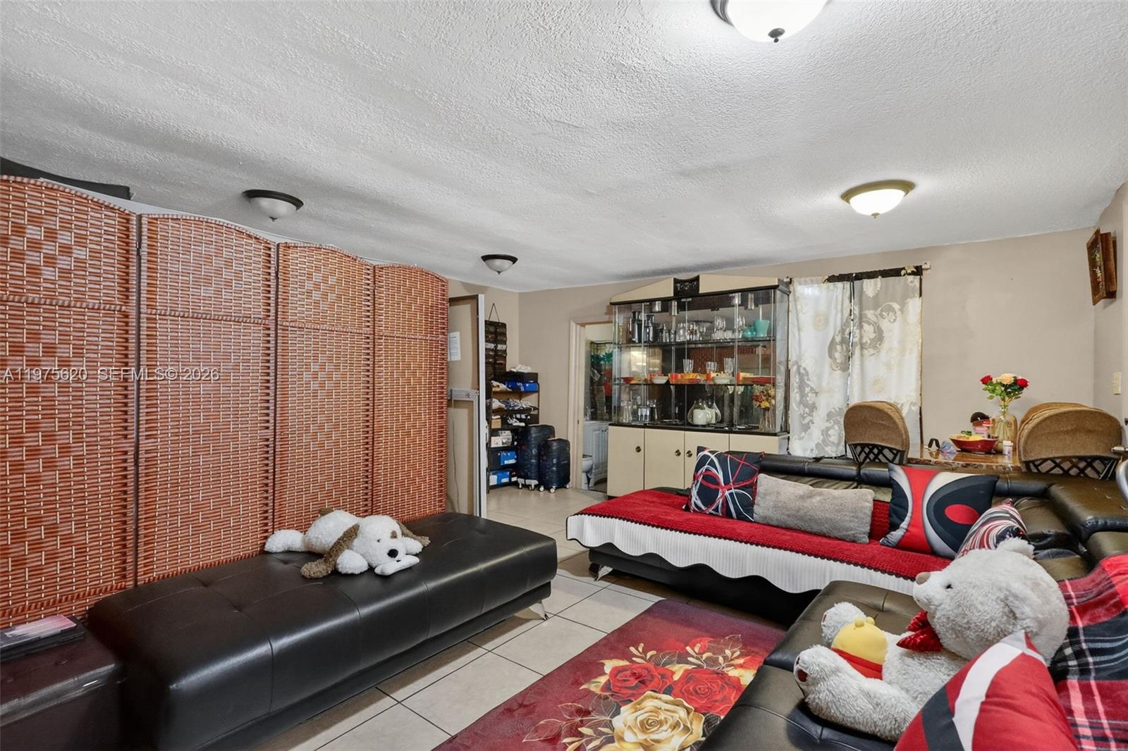 PINEWOOD PARK EXTENSION - Residential