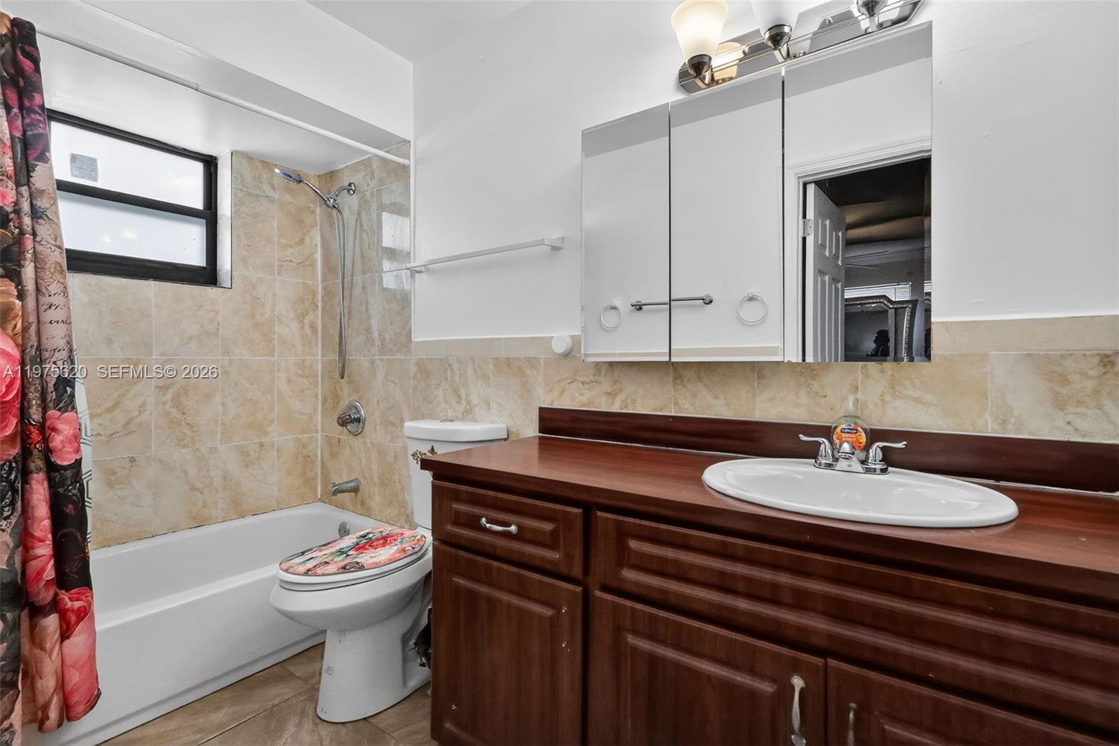 PINEWOOD PARK EXTENSION - Residential