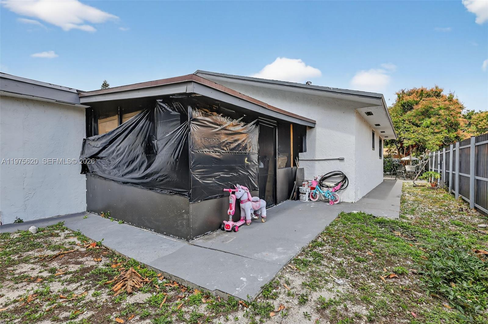 PINEWOOD PARK EXTENSION - Residential