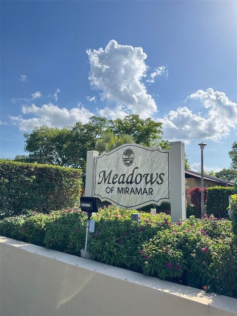 9481 W Elm Ln Miramar FL 33025