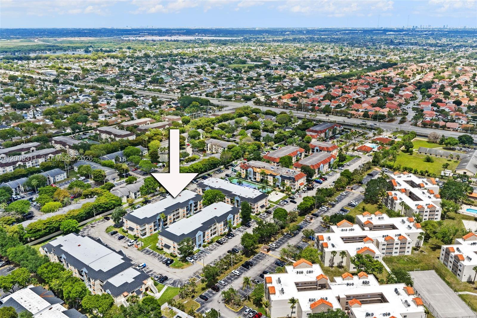 VILLA RUSTICA I CONDO - Residential