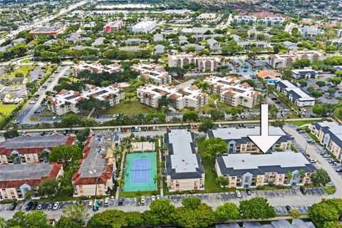 Photo of 18880 NW 57th Ave #301, Hialeah, FL 33015 (MLS # A12005311)