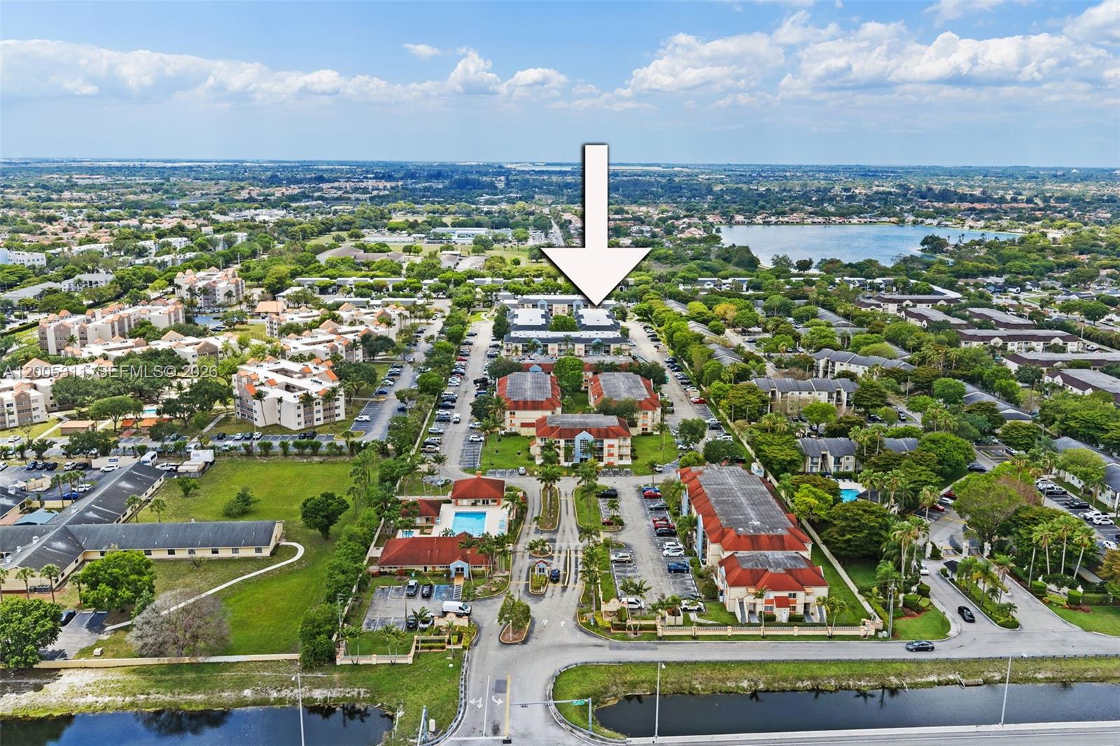 VILLA RUSTICA I CONDO - Residential