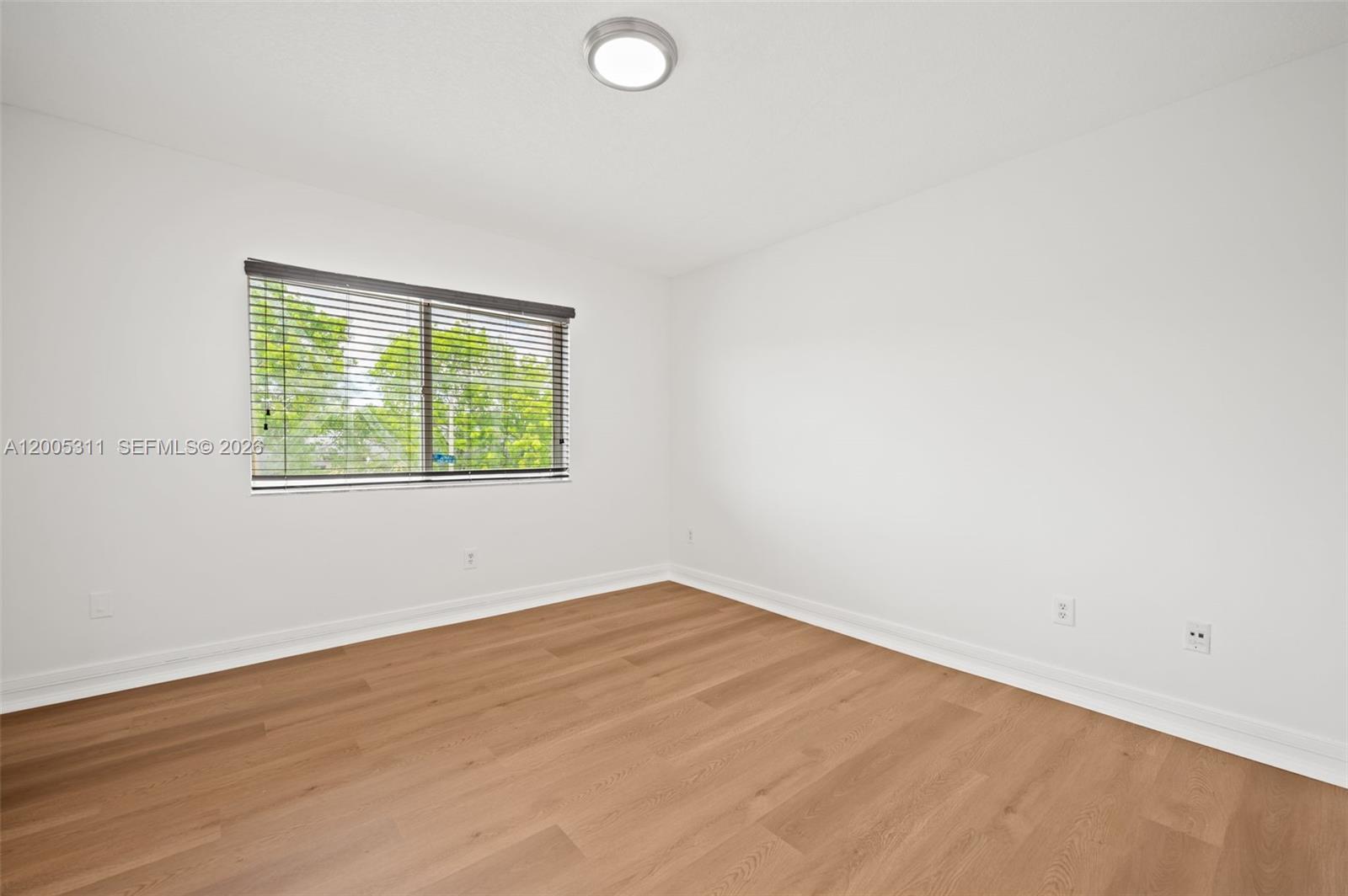 VILLA RUSTICA I CONDO - Residential