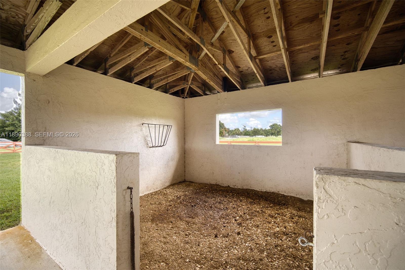 THE REDLANDS SEC 3 - Land