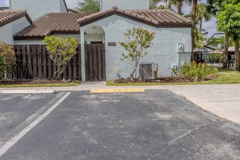 MLS: A11801323