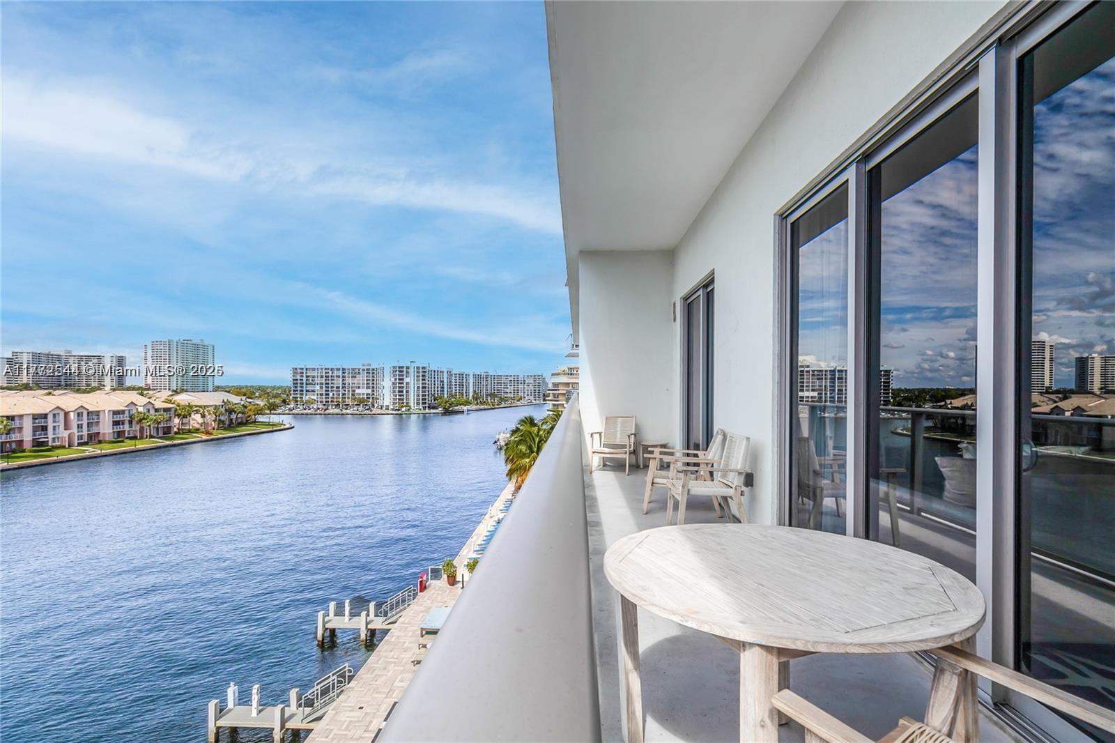 4010 S Ocean Dr R406