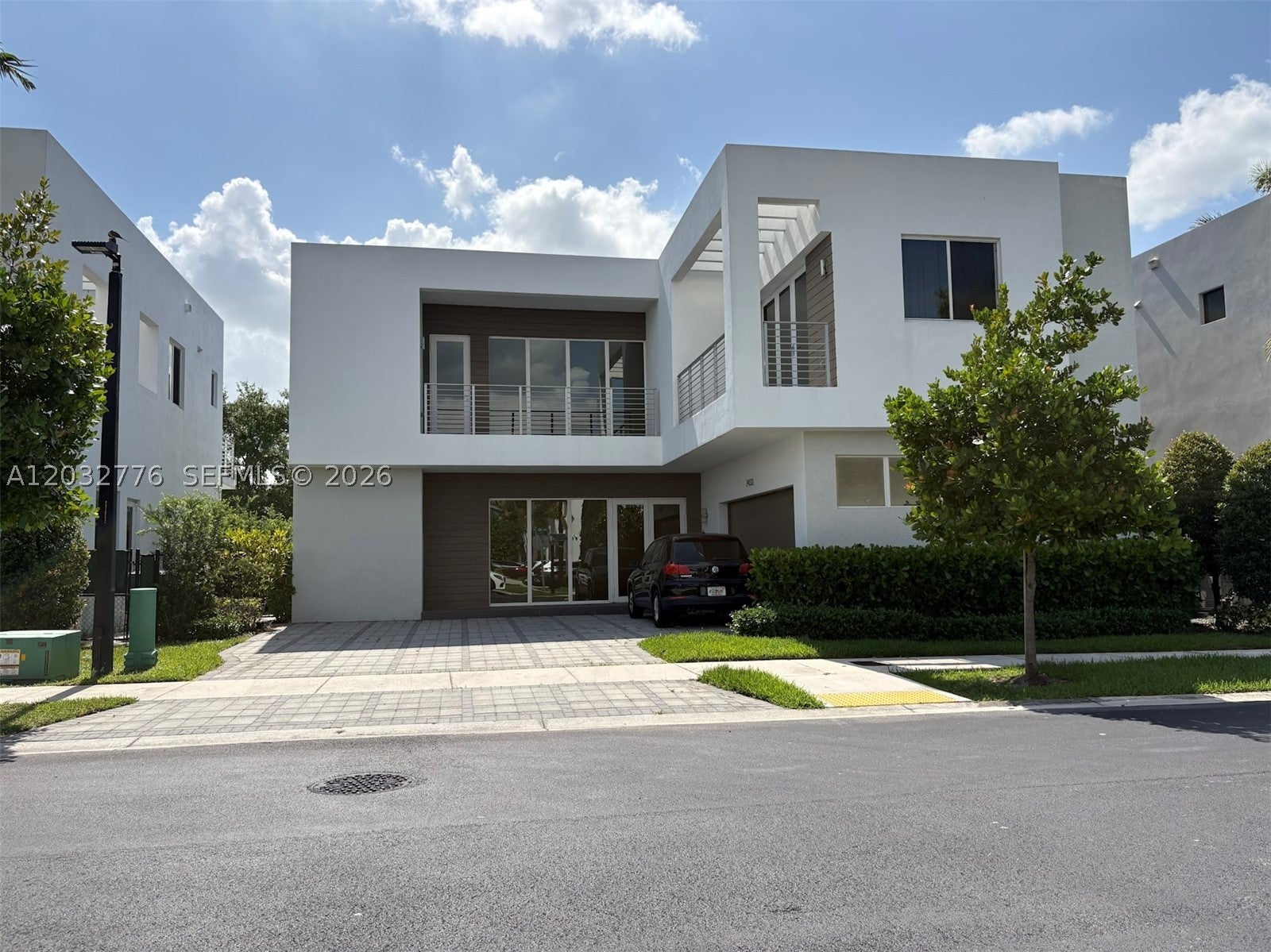 7433 NW 99th Ave