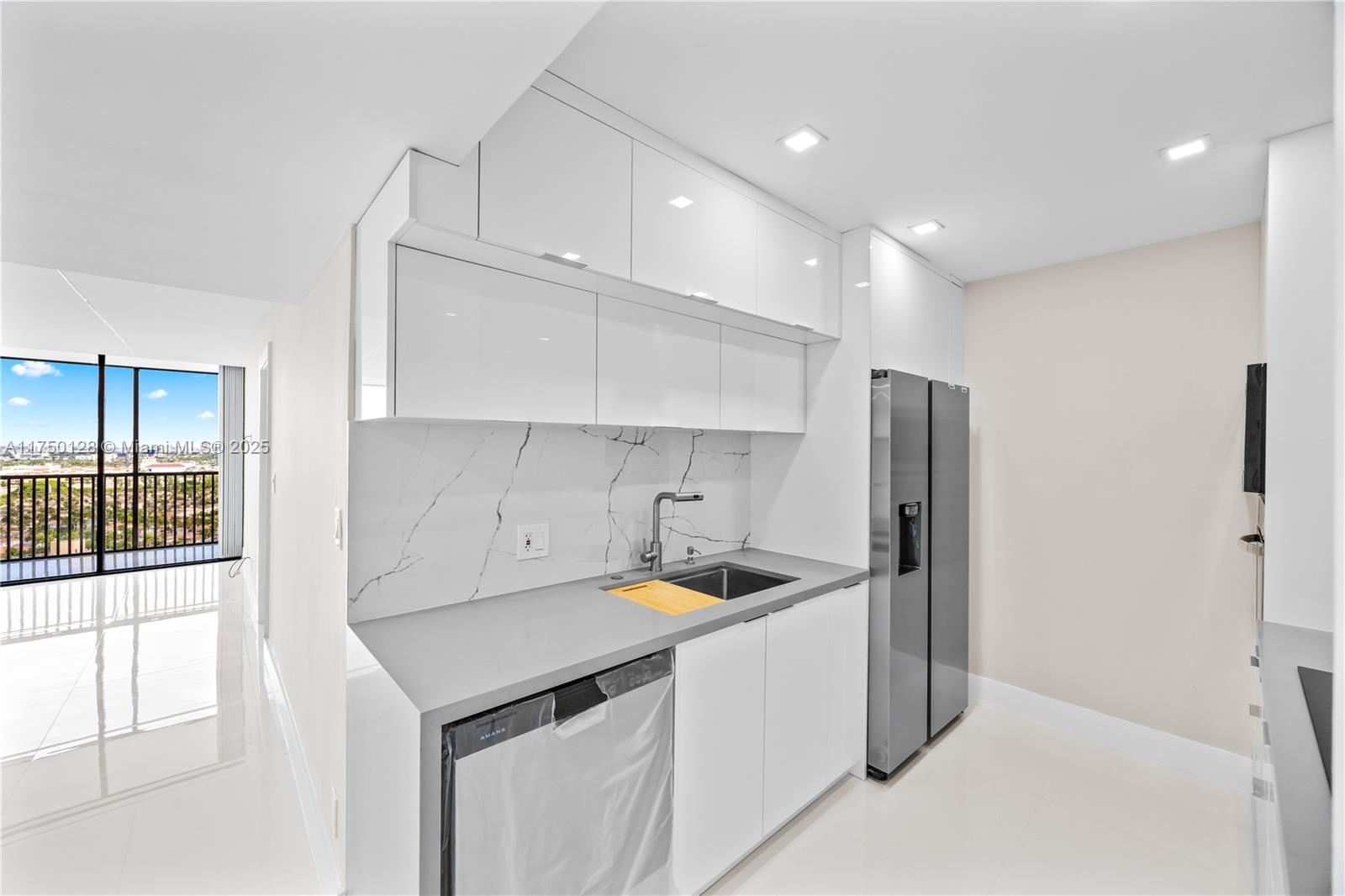20379 W Country Club Dr 2632-