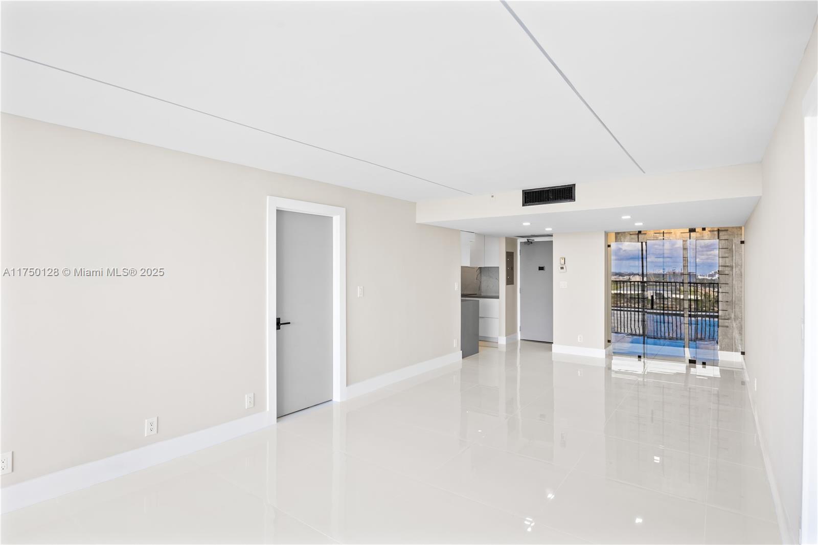 20379 W Country Club Dr 2632-