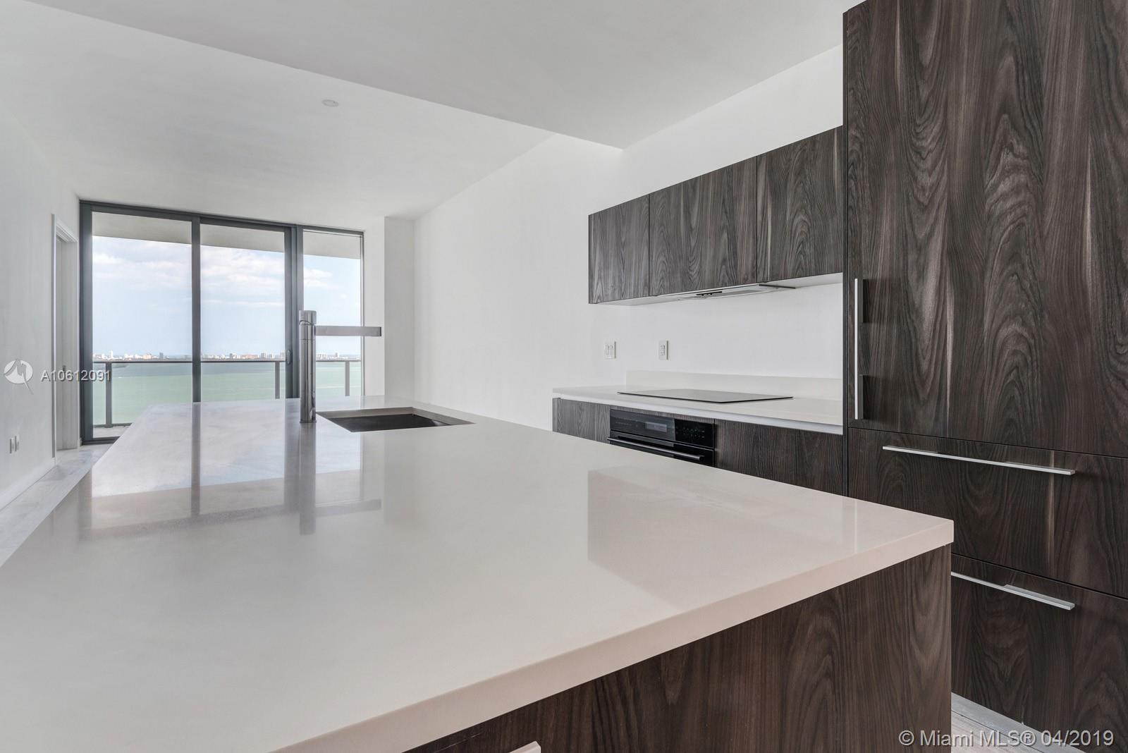 GRAN PARAISO - Residential Lease