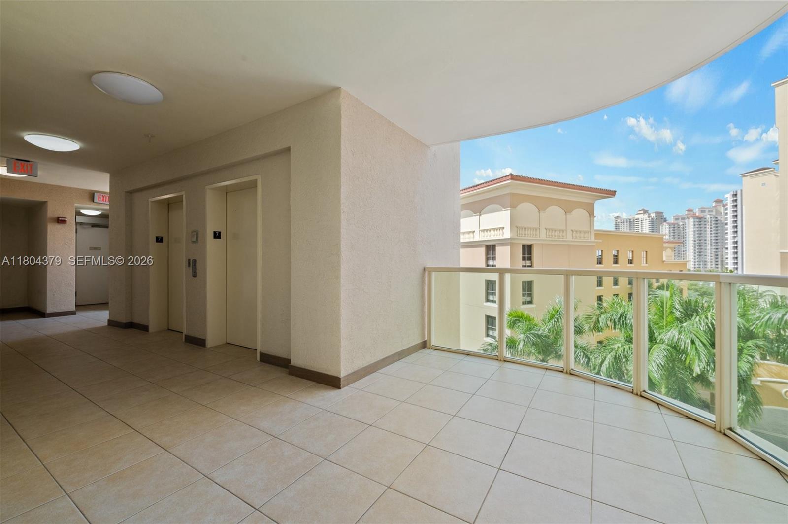 AVENTURA MARINA CONDO NUM - Residential