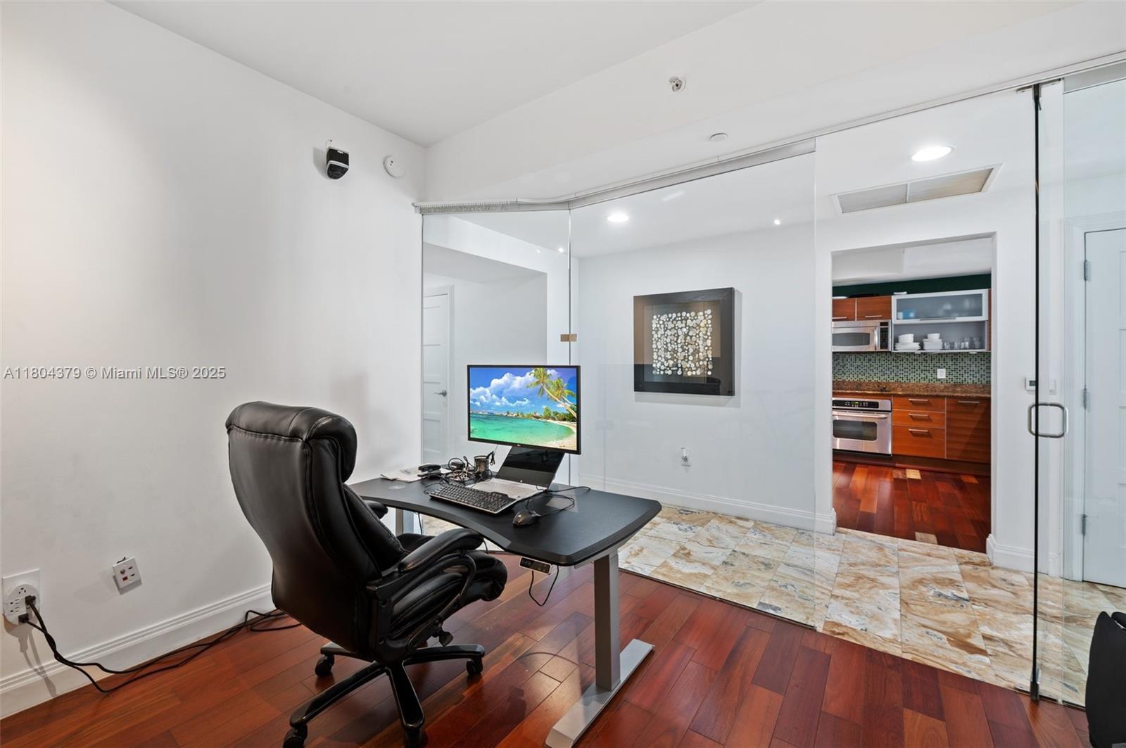 AVENTURA MARINA CONDO NUM - Residential