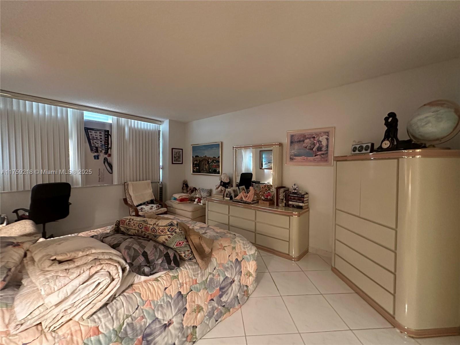 PARKER DORADO CONDO - Residential