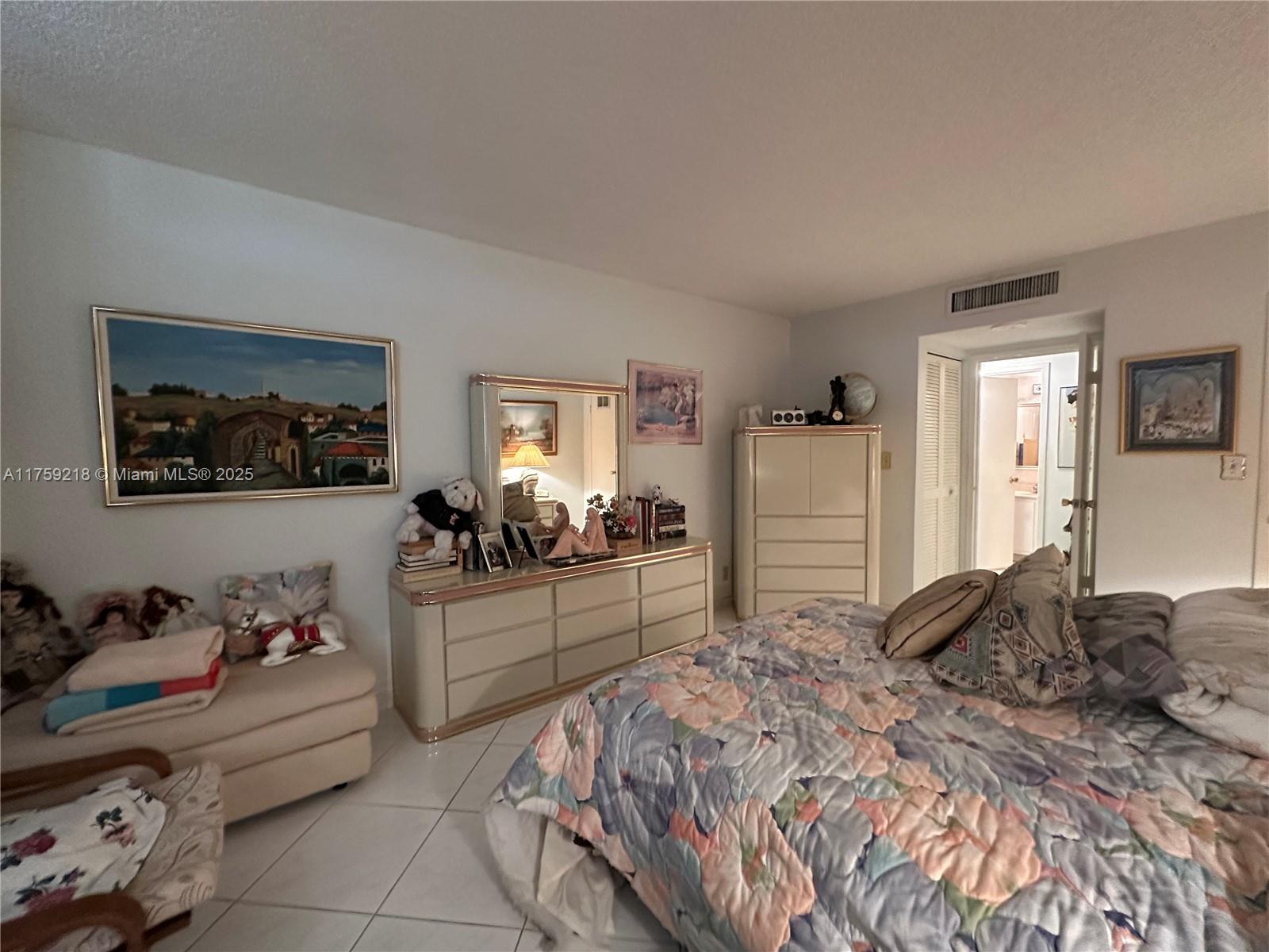 PARKER DORADO CONDO - Residential