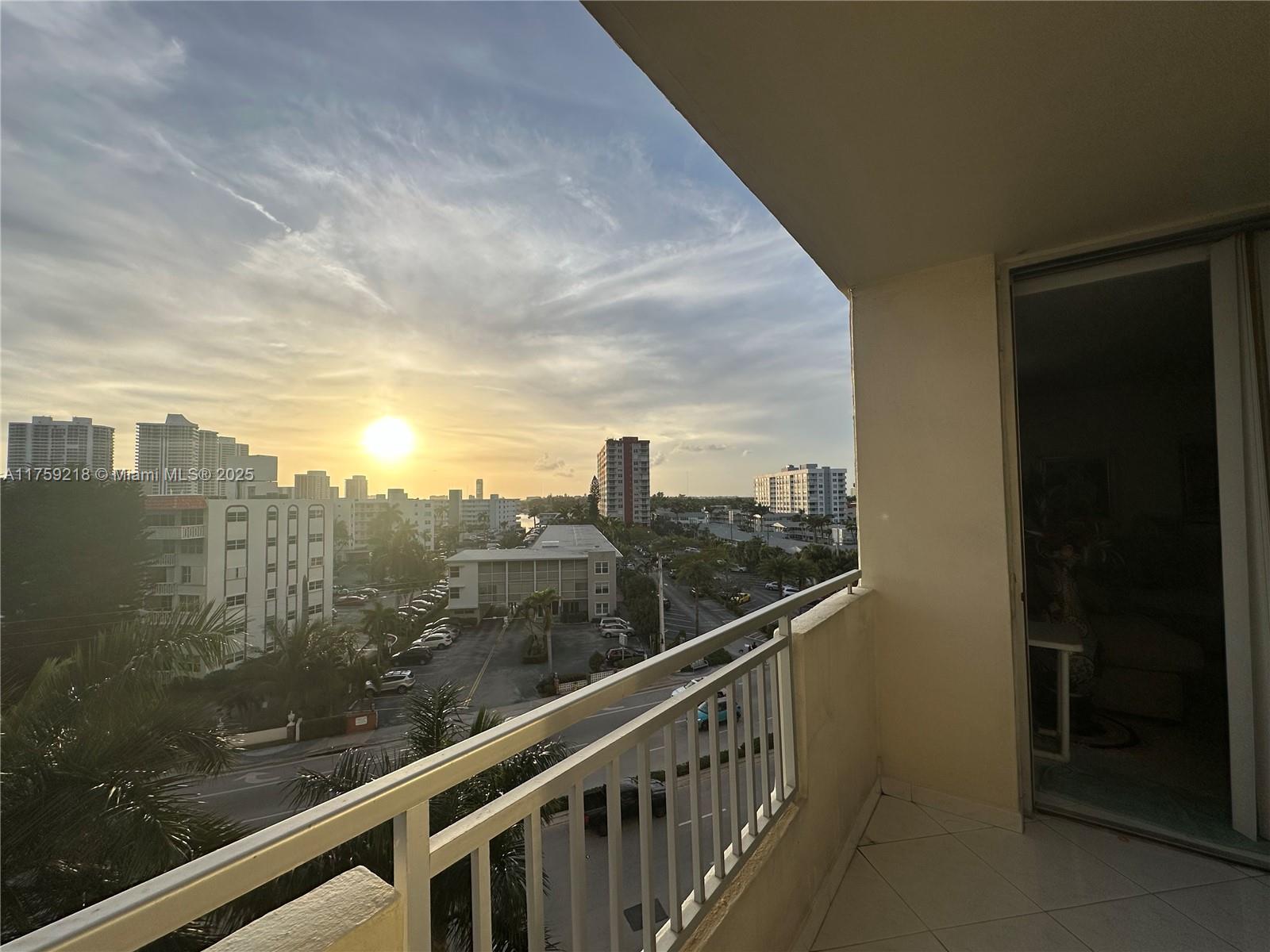 PARKER DORADO CONDO - Residential