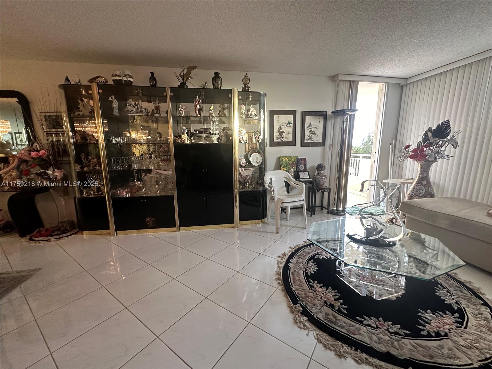 PARKER DORADO CONDO - Residential