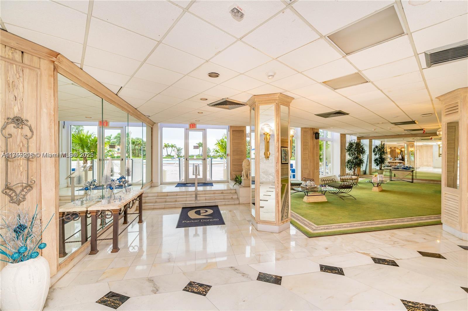 PARKER DORADO CONDO - Residential