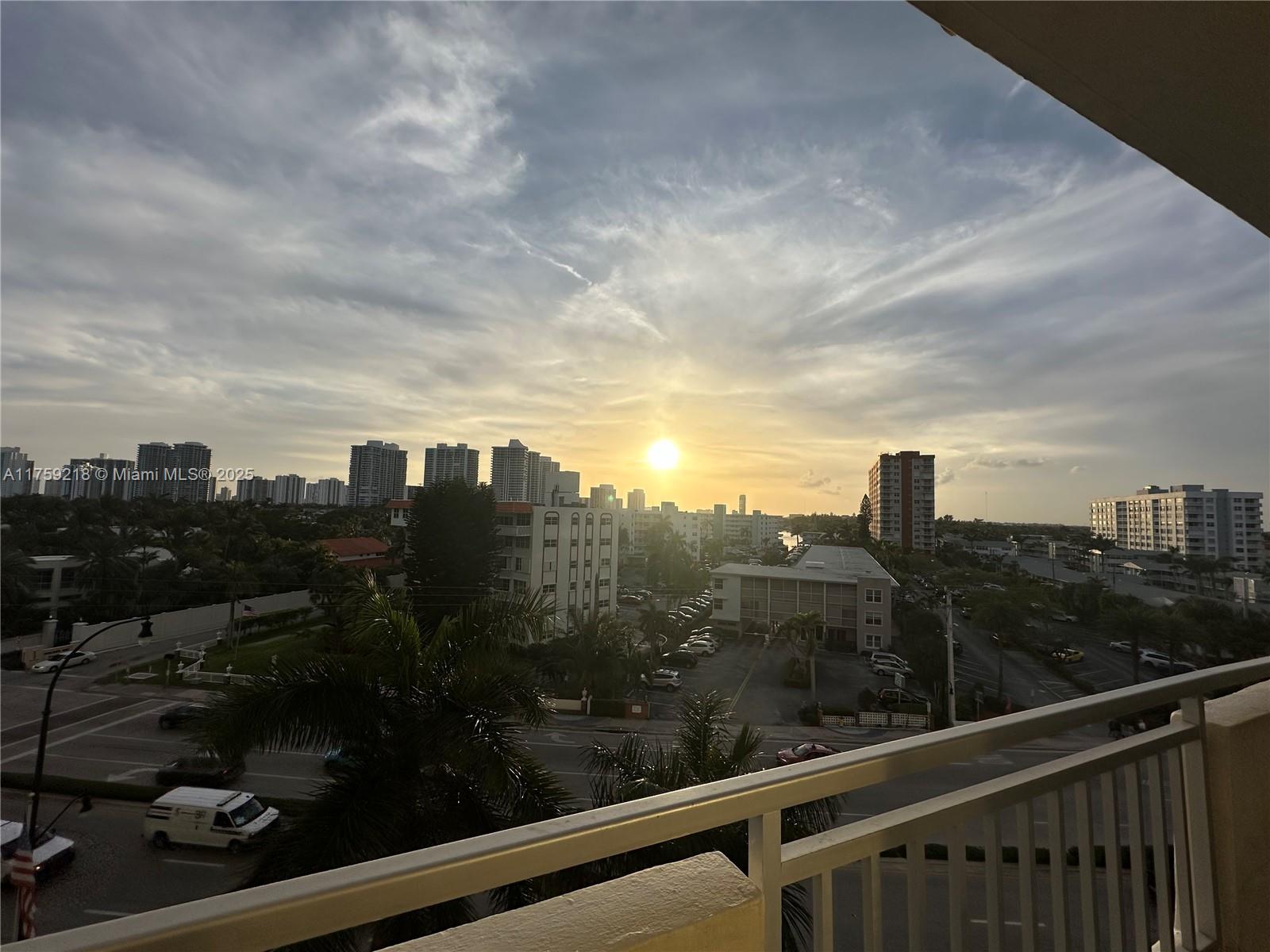 PARKER DORADO CONDO - Residential