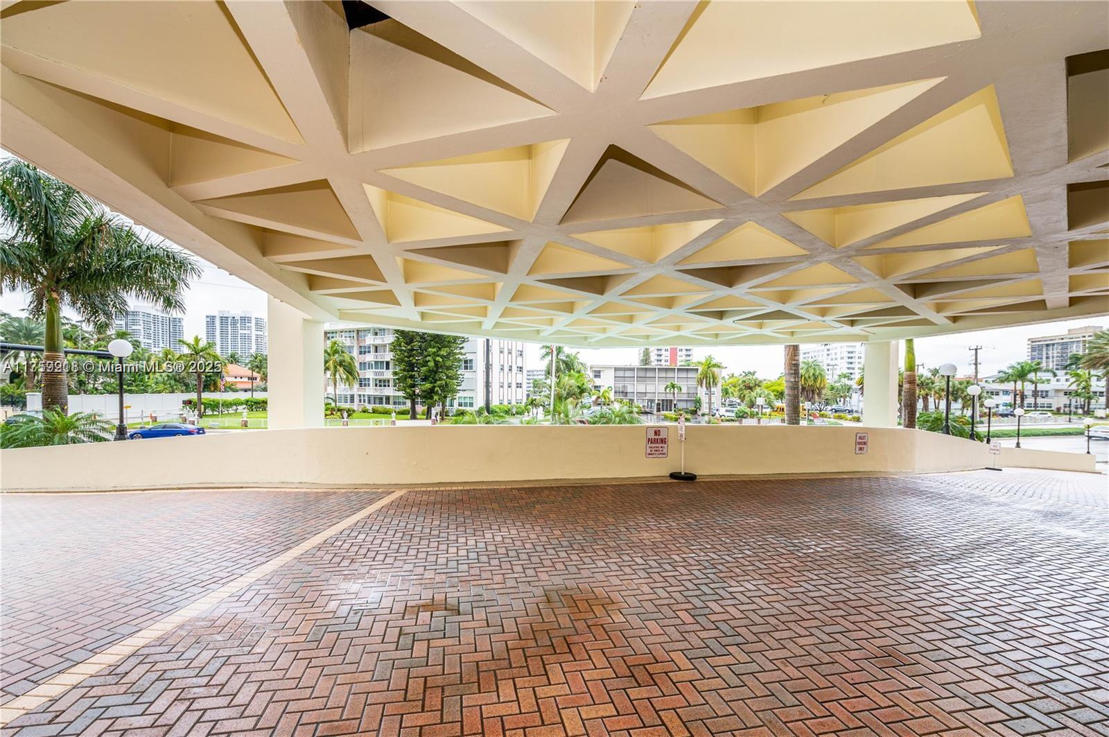 PARKER DORADO CONDO - Residential