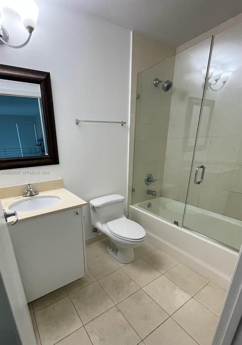 INFINITY AT BRICKELL COND - Residential