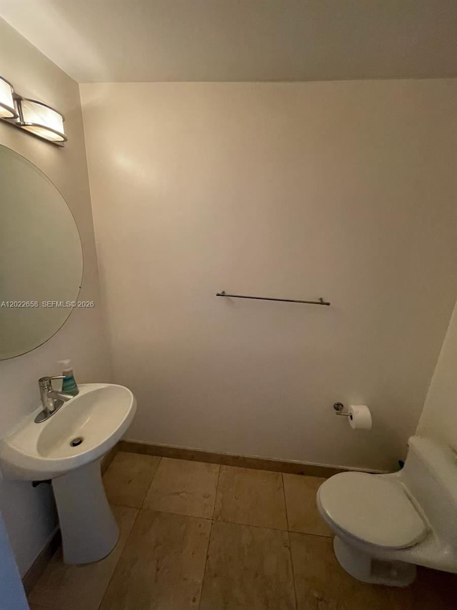 INFINITY AT BRICKELL COND - Residential