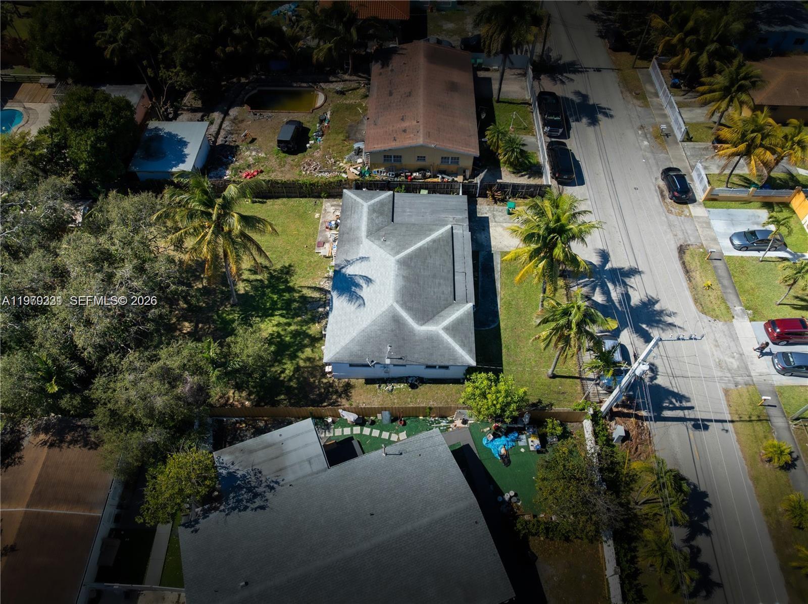 ARCH CREEKS ESTATES - Residential Lease