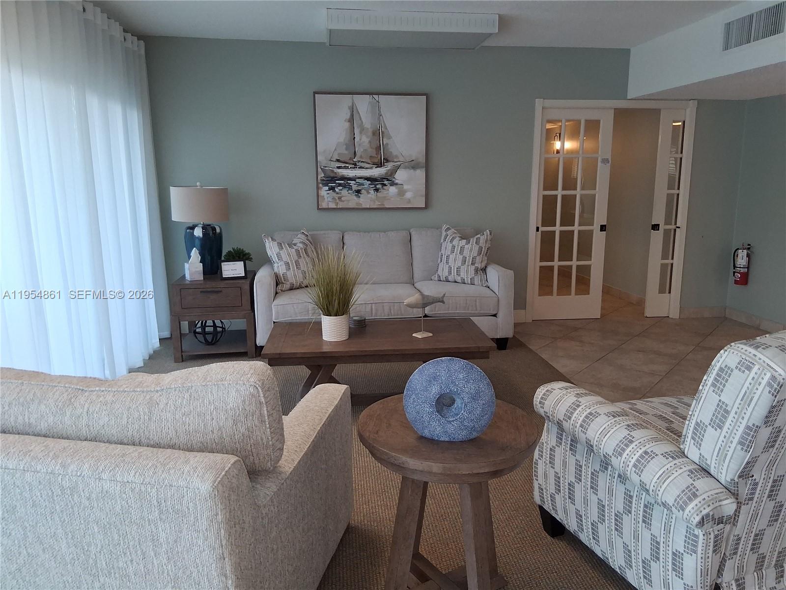 STARLITE CONDO - Residential