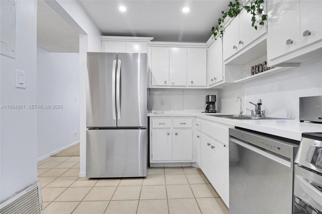 Photo of 555 NW 4th Ave #4150, Boca Raton, FL 33432 (MLS # A11954861)