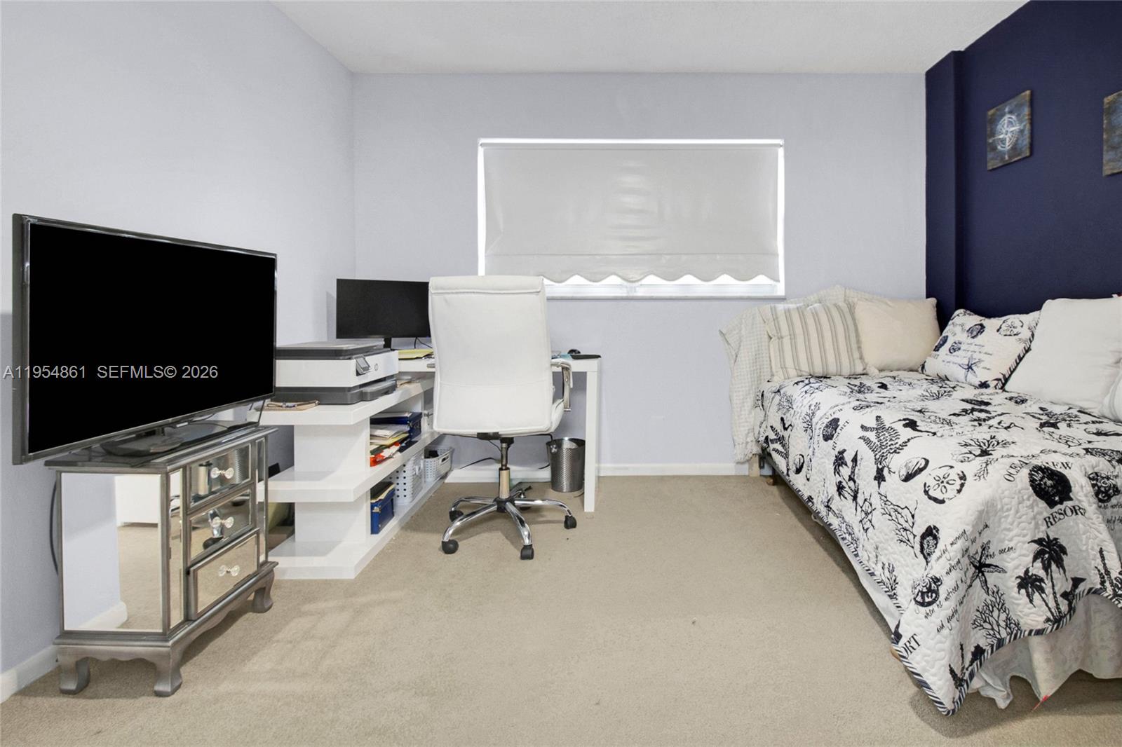 STARLITE CONDO - Residential