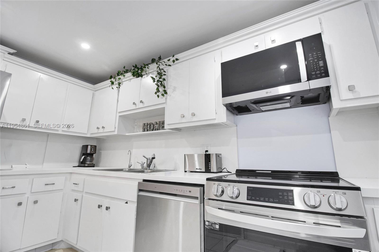 STARLITE CONDO - Residential