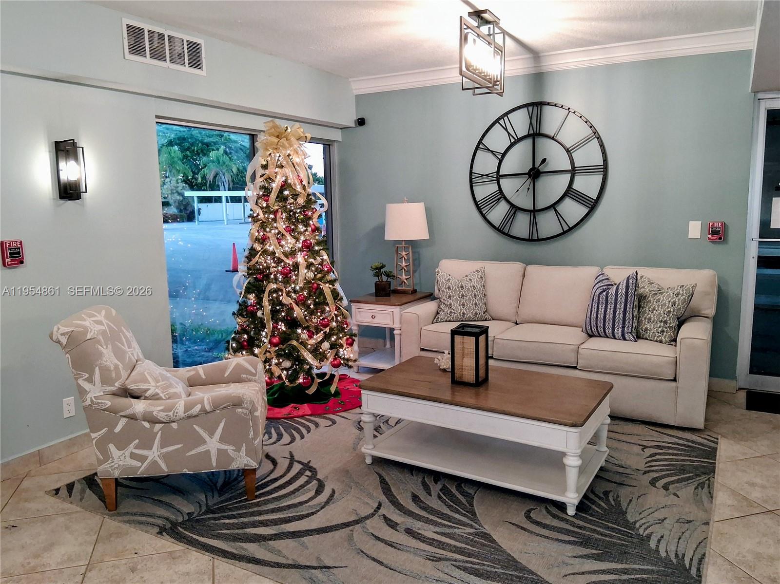 STARLITE CONDO - Residential