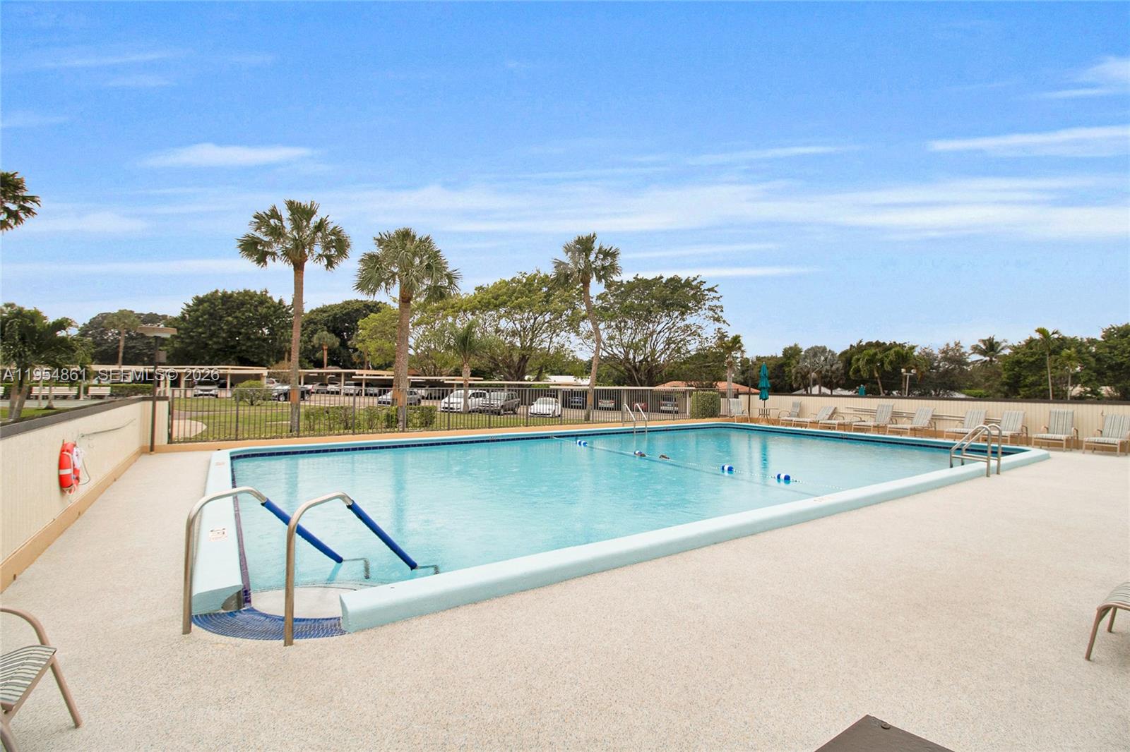 STARLITE CONDO - Residential