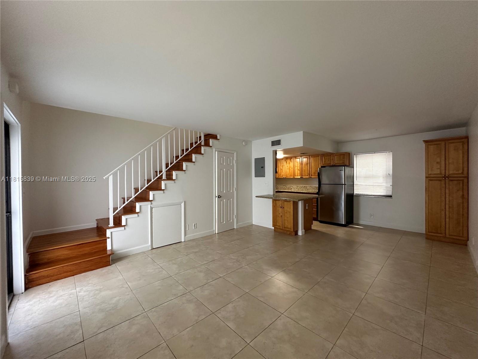 Rental Property at 2705 Ne 9th Ave 203, Wilton Manors, Broward County, Florida - Bedrooms: 2 
Bathrooms: 2  - $1,945 MO.