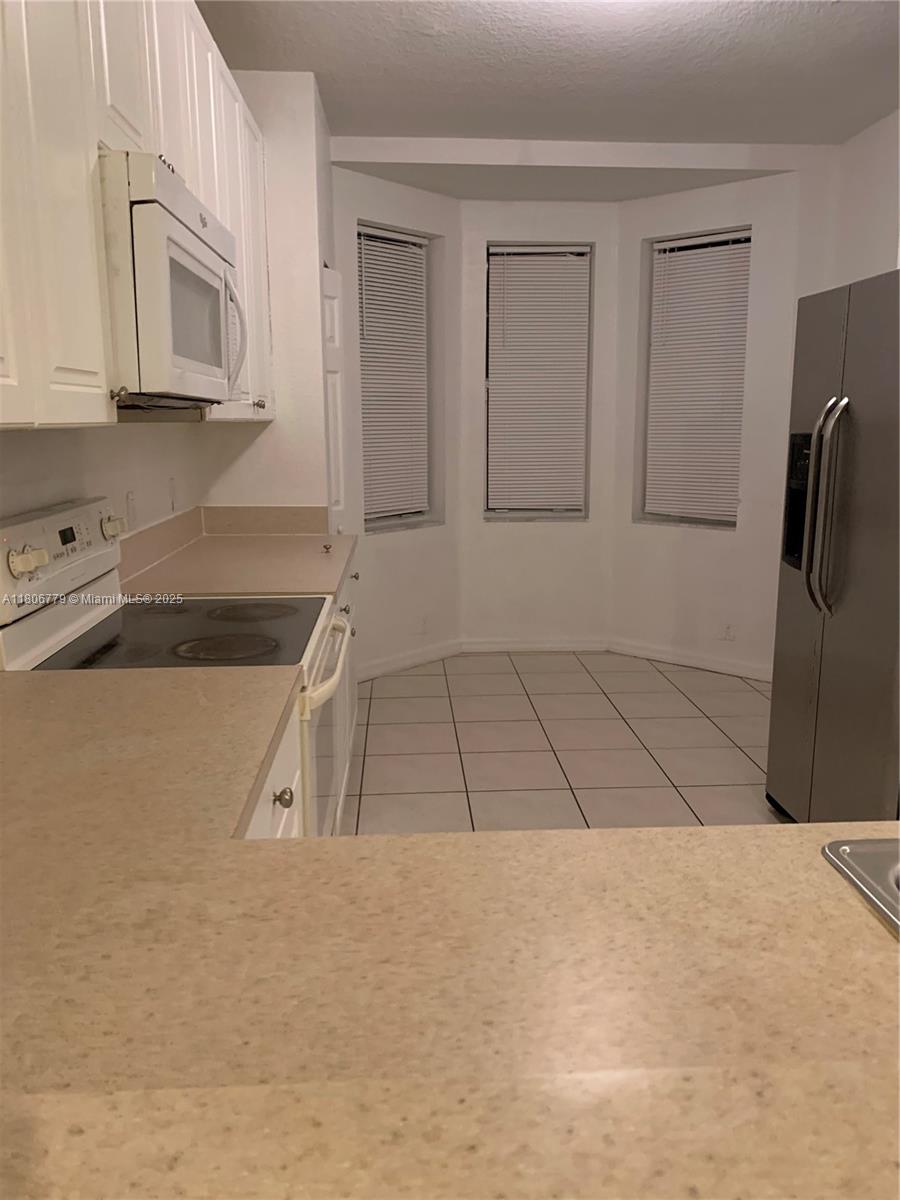 PRESERVE AT BOYNTON BEACH - Residential Lease