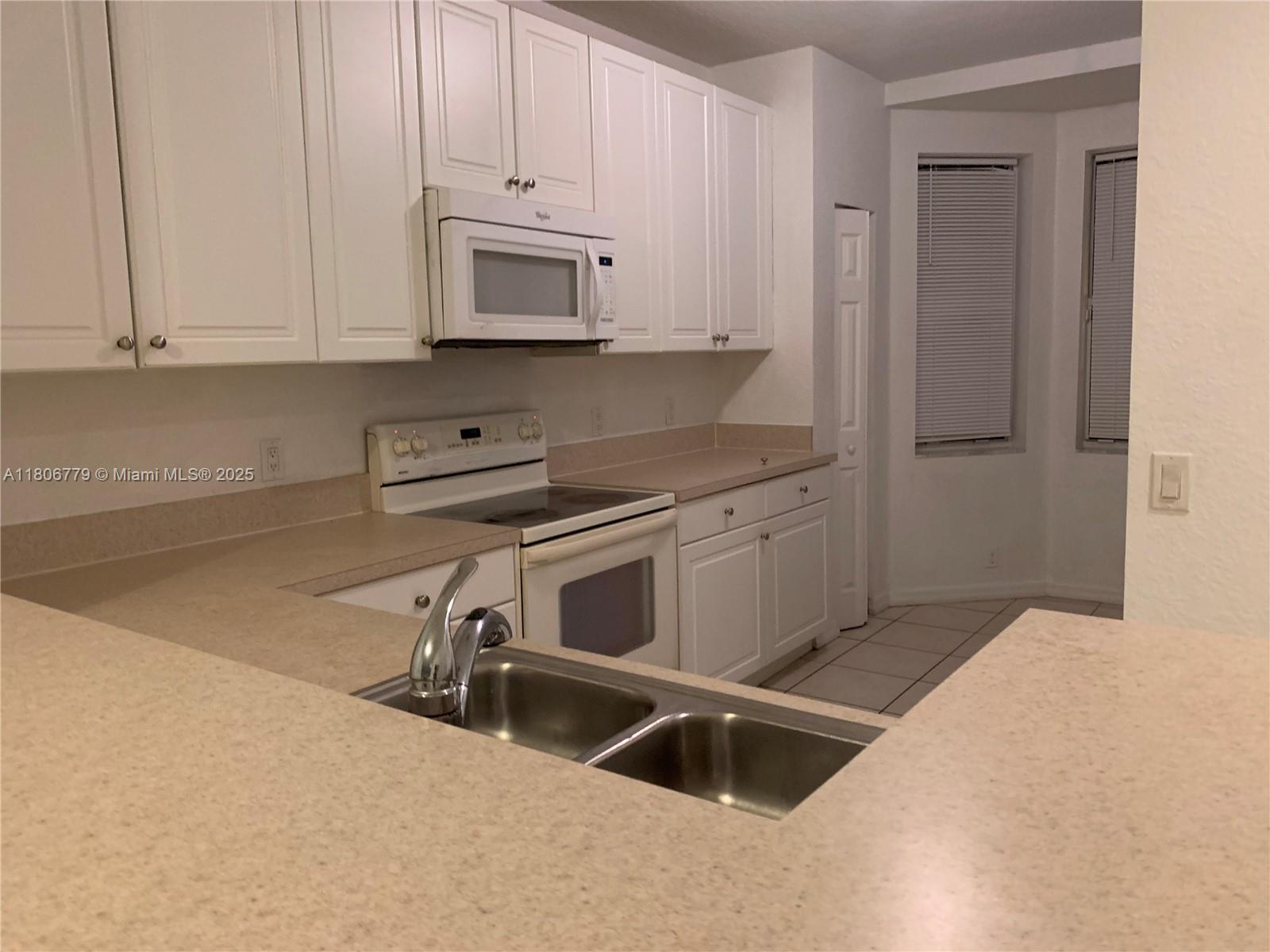 PRESERVE AT BOYNTON BEACH - Residential Lease