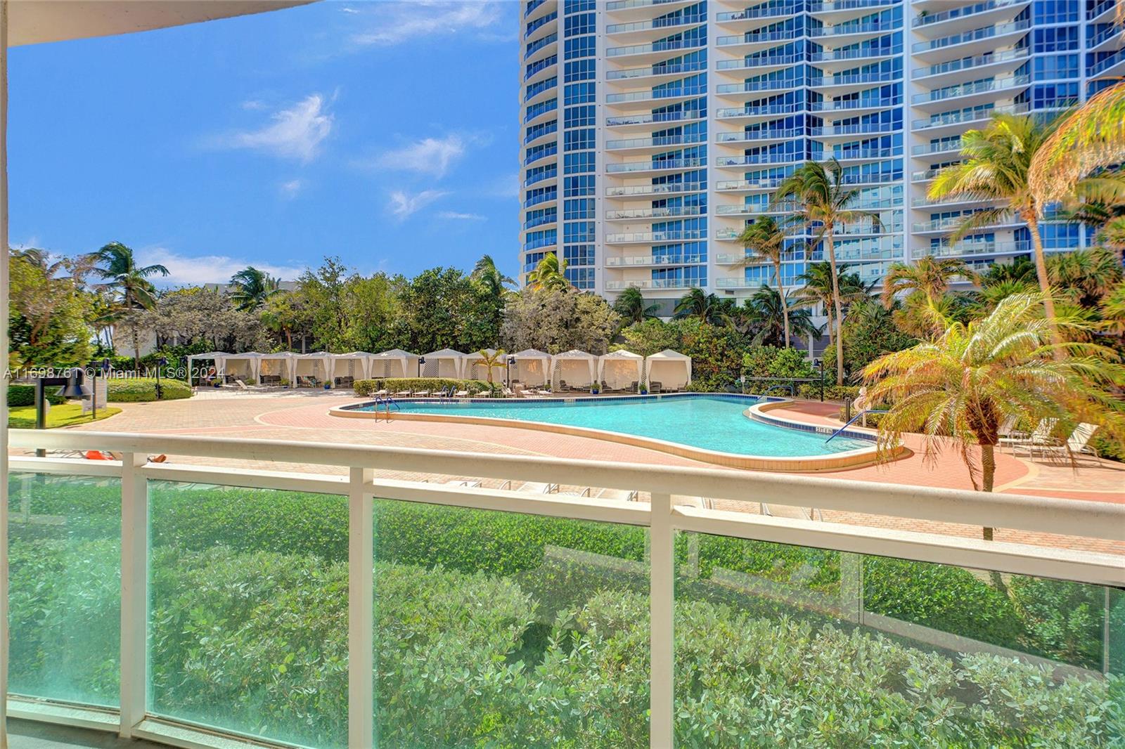 Rental Property at 3001 S Ocean Dr 115, Hollywood, Broward County, Florida - Bedrooms: 1 
Bathrooms: 1  - $2,500 MO.