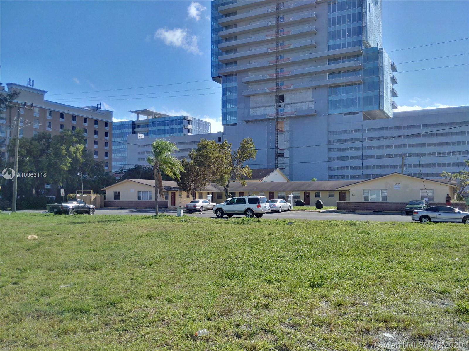 HALLANDALE PARK - Residential Income