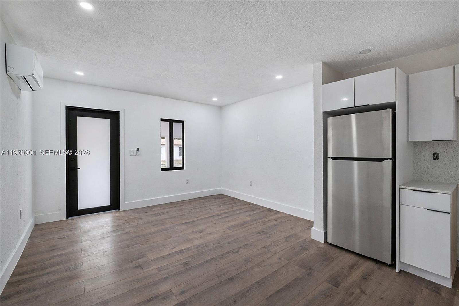 7TH AVENUE HIGHLANDS - Residential Income