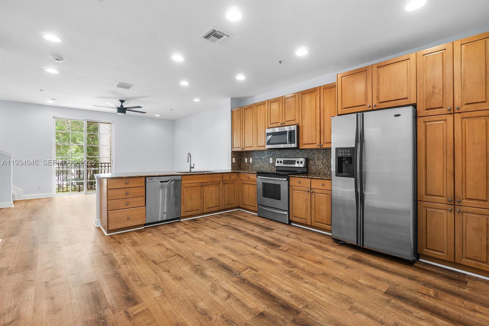 OSCEOLA WOODS - Residential