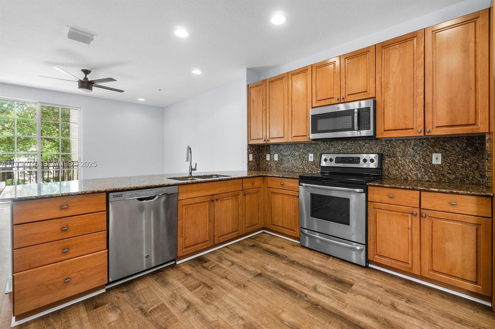 OSCEOLA WOODS - Residential