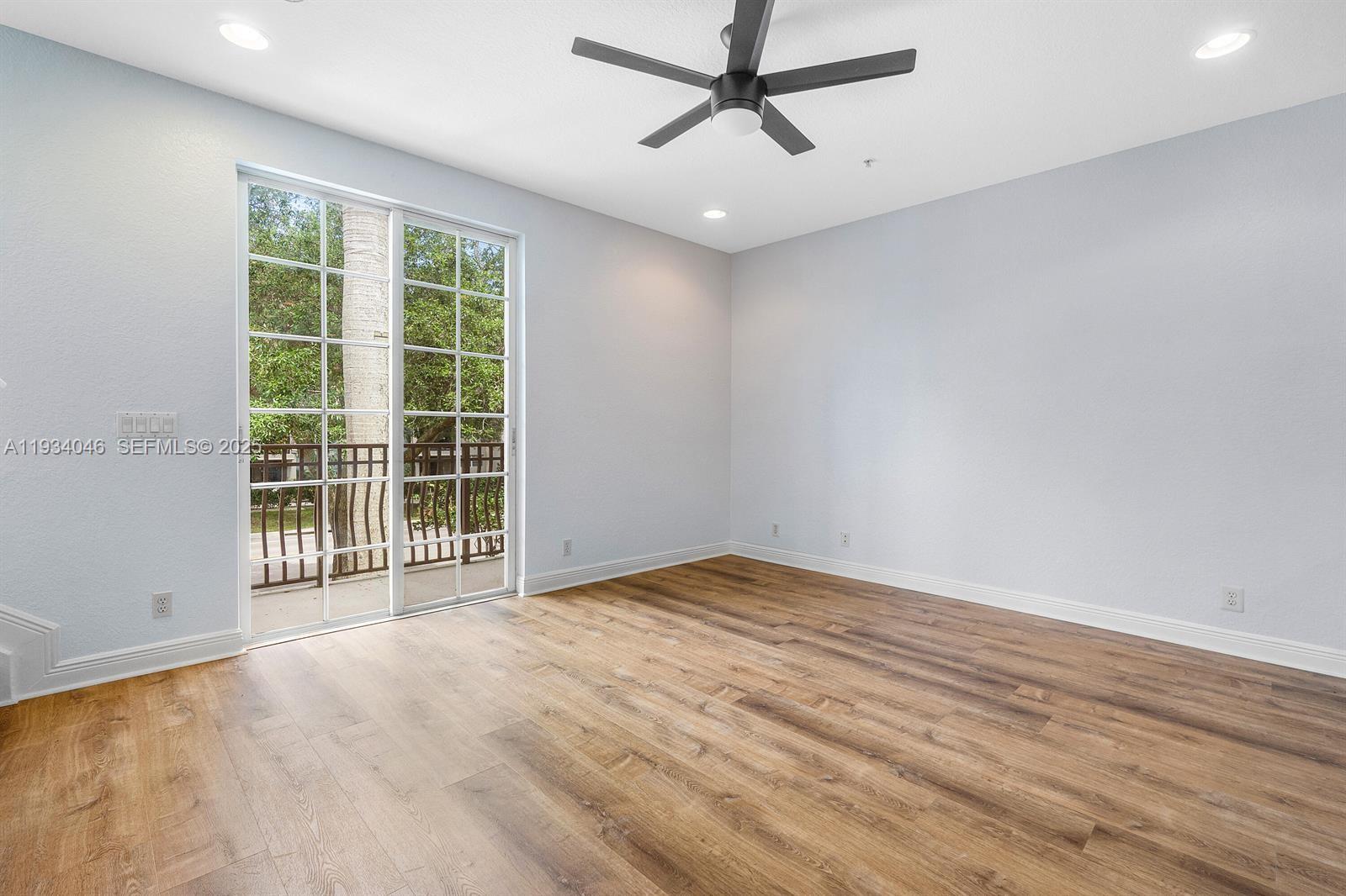 OSCEOLA WOODS - Residential