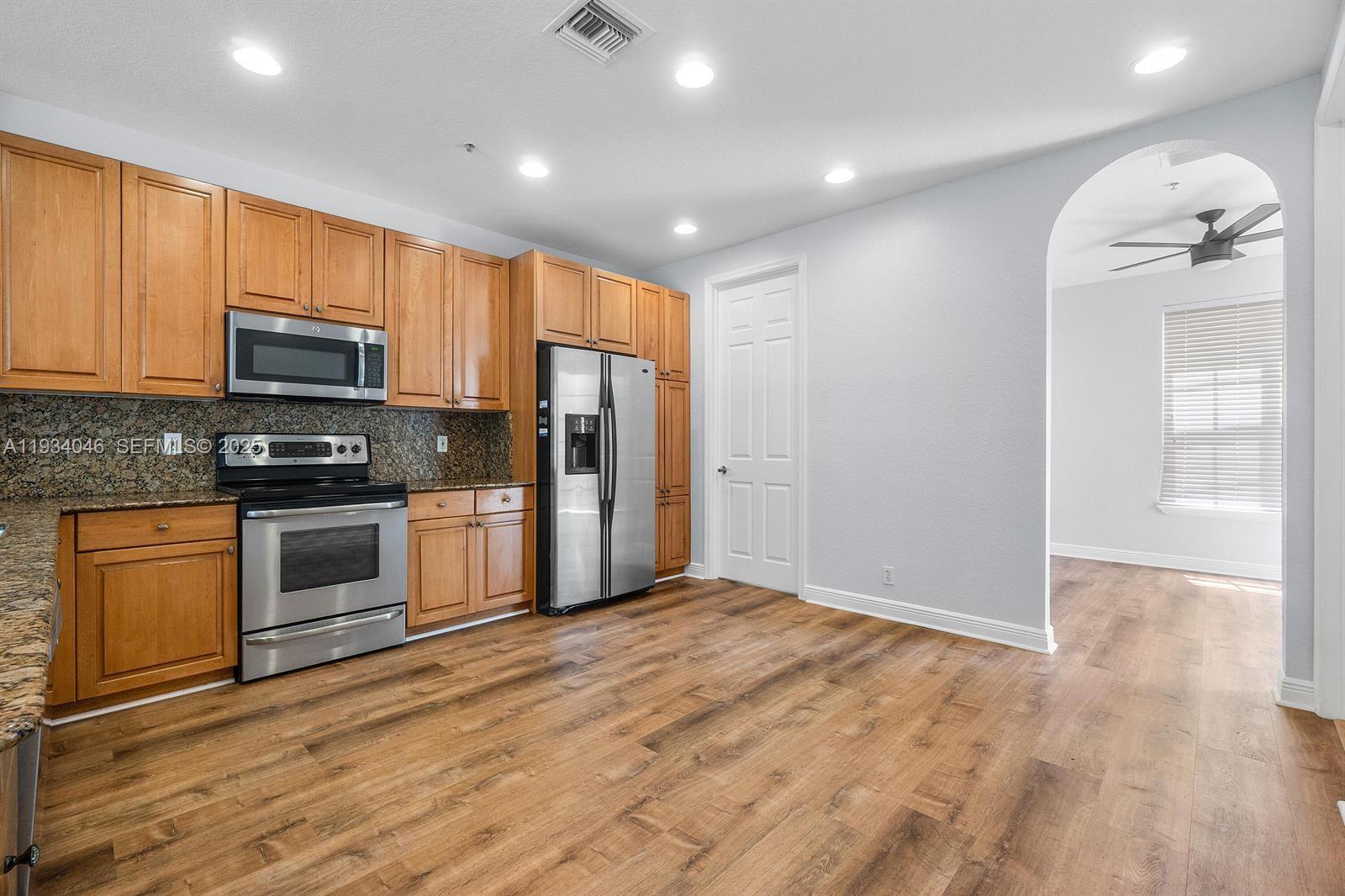 OSCEOLA WOODS - Residential