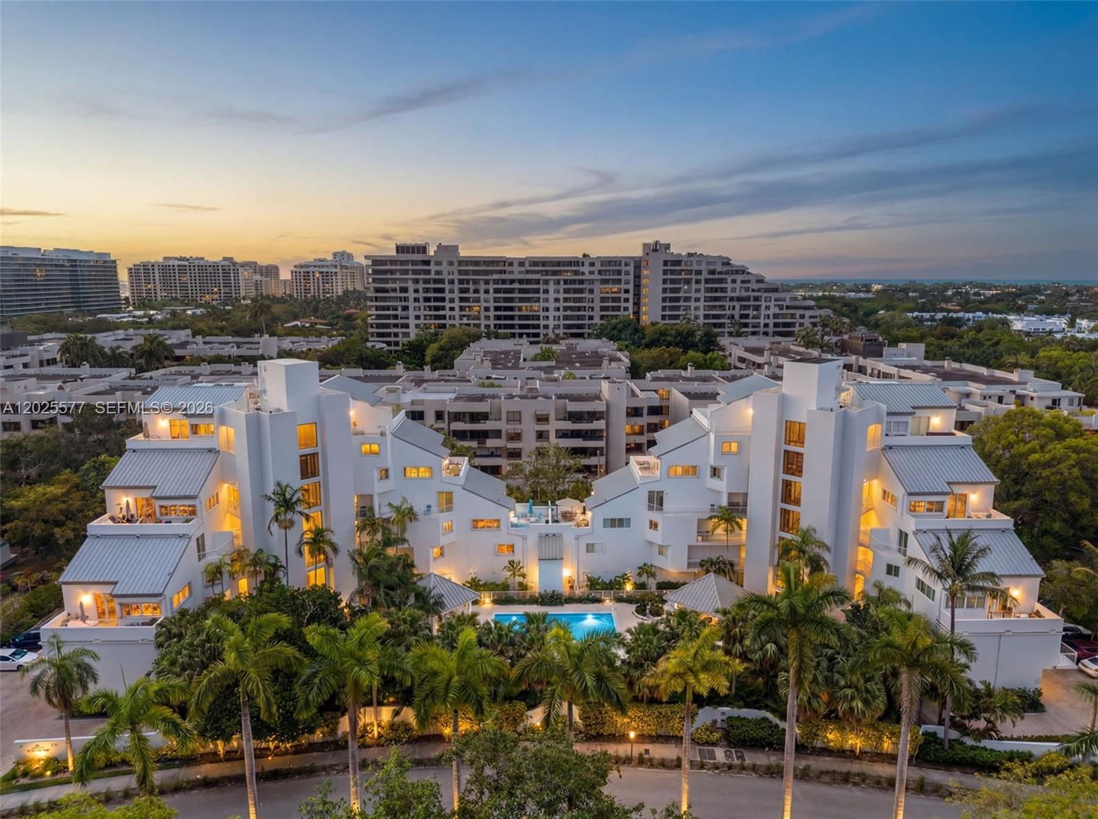 THE PYRAMIDS @ KEY BISCAY - Residential