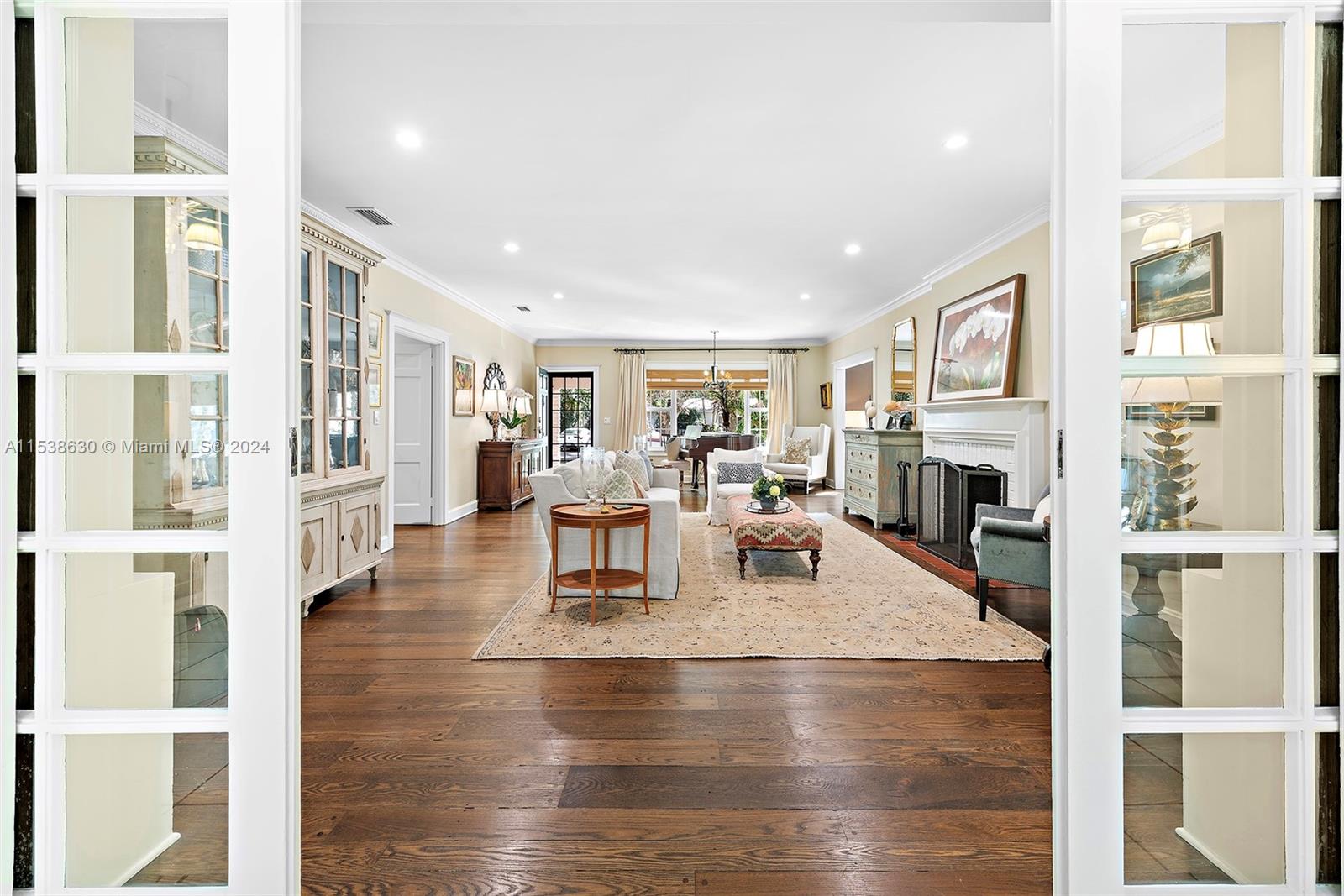 CORAL GABLES COUNTRY CLUB - Residential