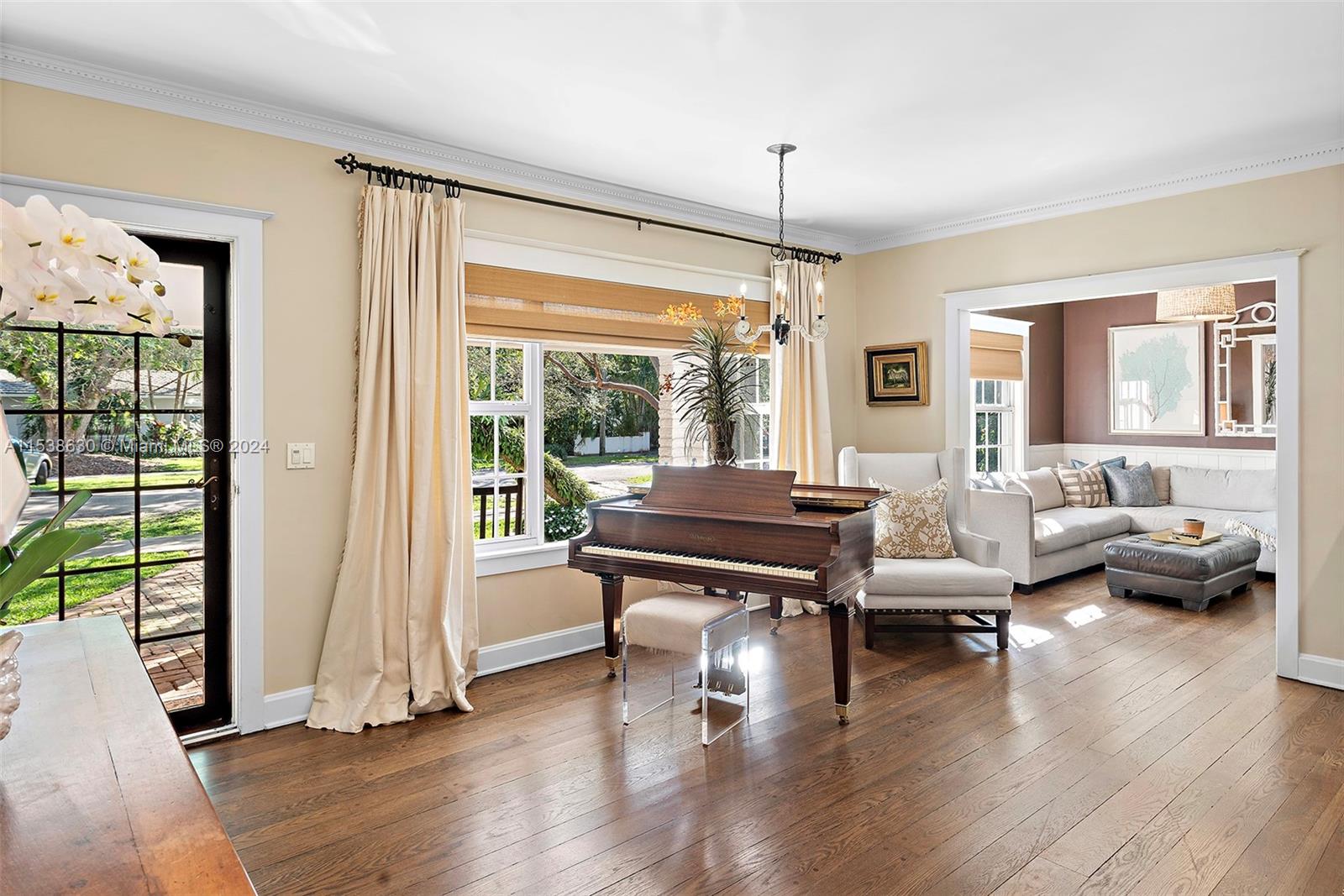 CORAL GABLES COUNTRY CLUB - Residential