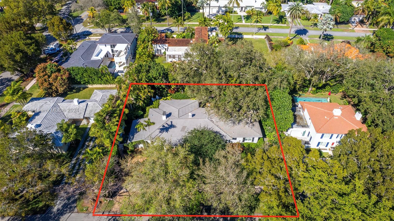 CORAL GABLES COUNTRY CLUB - Residential